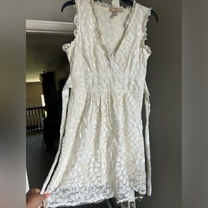 White lace summer dress. Cotton. American rag. Size S